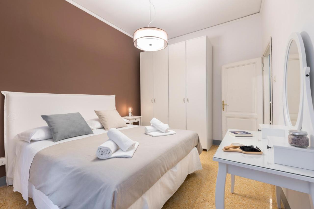 Dimora D'Azeglio With Private Patio Apartman Firenze Kültér fotó